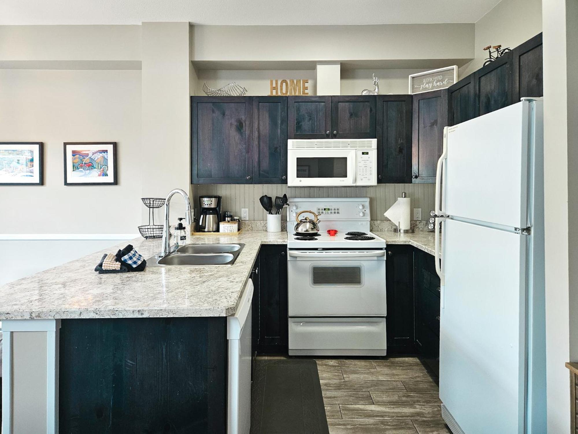Aurora Townhomes By Stayin Panorama Phòng bức ảnh